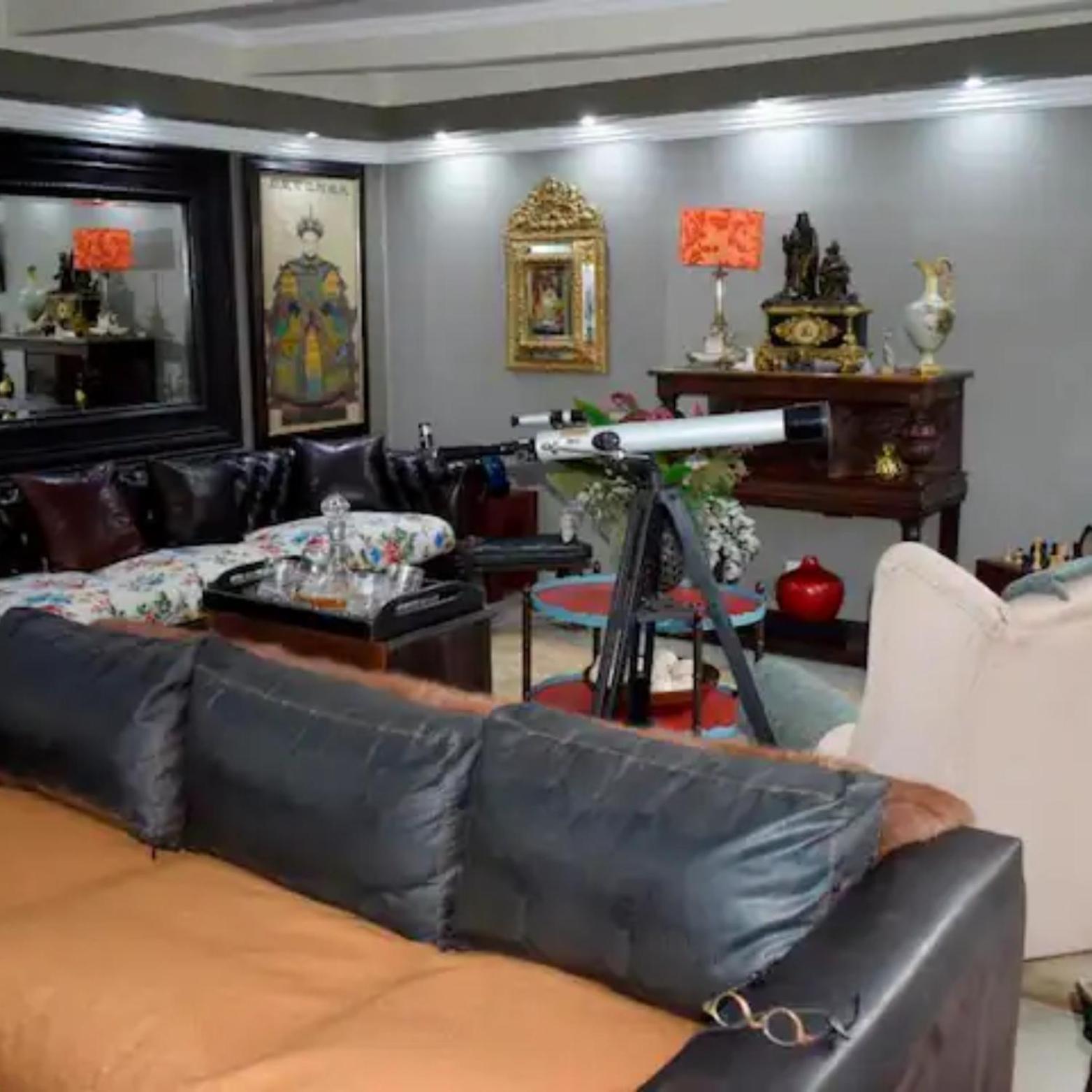The Elephant Room At Frederick'S Place Pretoria-Noord Extérieur photo